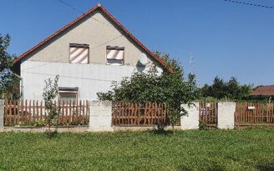 Ingatlan Székesfehérvár, Köztársaság u. 12.