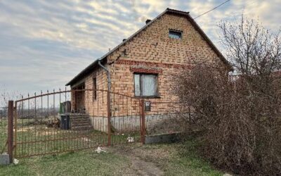 Ingatlan 8156 Kisláng, Sándor utca 31.